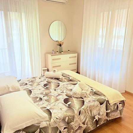 Dimora Del Corso Apartment Salerno Bagian luar foto